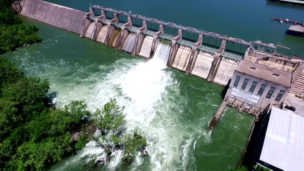 Discover how QYSEA W6 and E-Master ROVs are used for underwater inspections, bathymetry, and environmental monitoring with Skyline Drones.